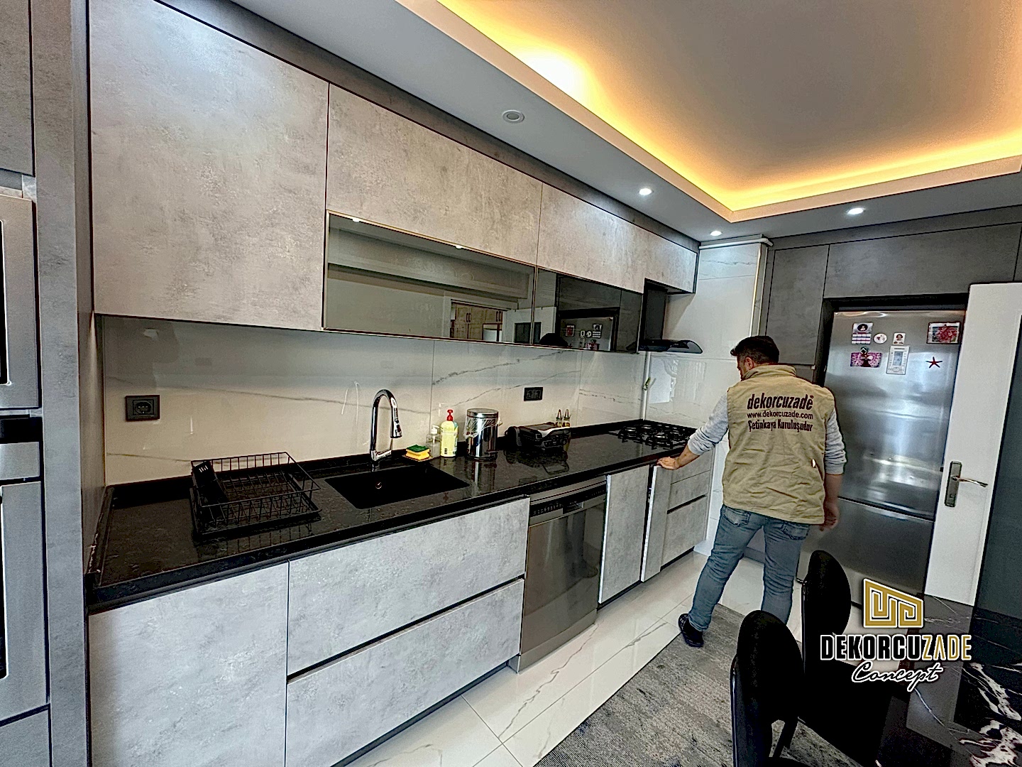 Alvic İspanyol Lake kulpsuz Mutfak Dolabı