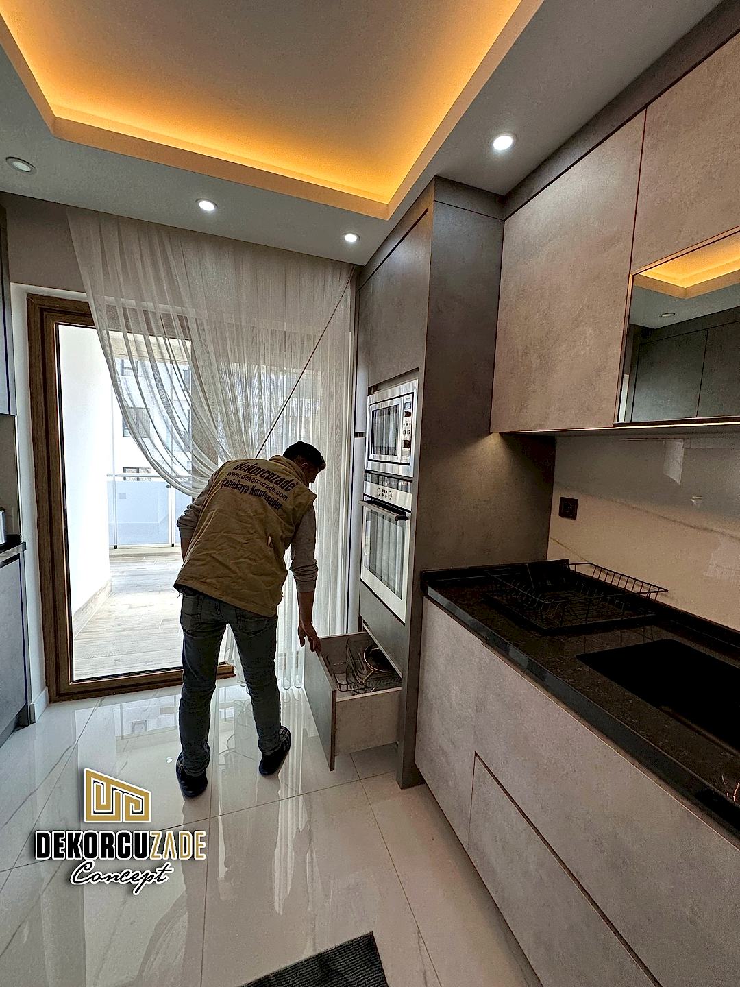 Alvic İspanyol Lake kulpsuz Mutfak Dolabı